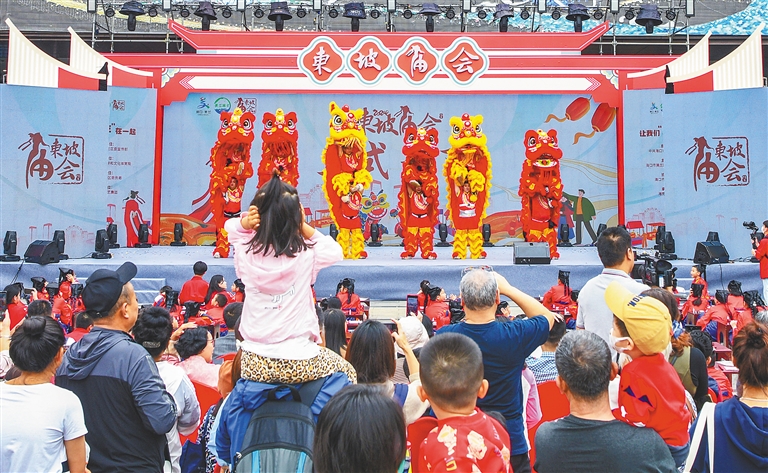 2024 Dongpo Temple Fair opened in Haikou